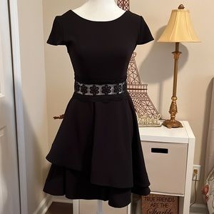 🔥SALE🔥 B. DARLIN BLACK FIT AND FLARE SHORT SLEEVE DRESS LACE/WAIST SIZE 5/6